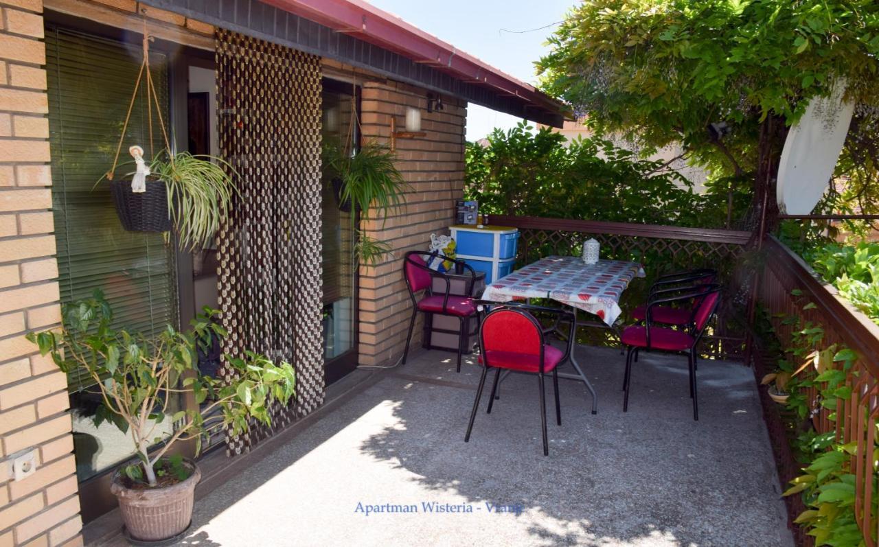Apartman Wisteria Vranje Bagian luar foto